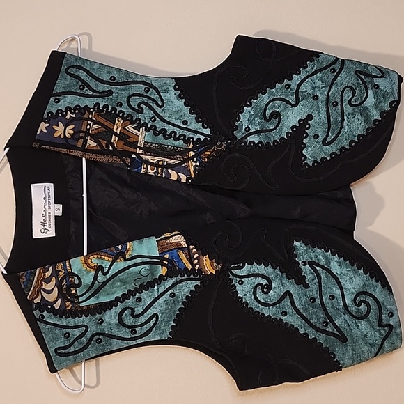 Helena Designer Sportswear Label - Picture 7 of 7